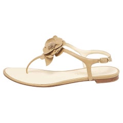 Chanel - Sandales en cuir Brown Camelia Thong Slingback - Taille 38