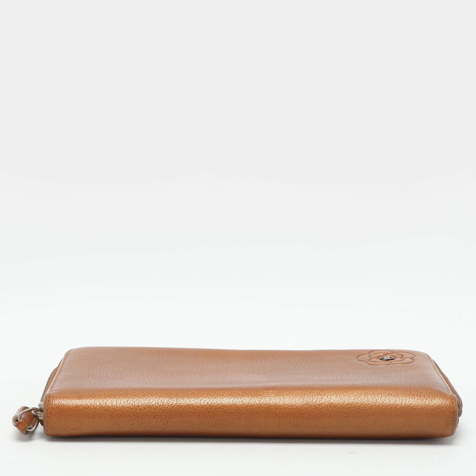Chanel Brown Leather Camellia Zip Around Wallet For Sale 2