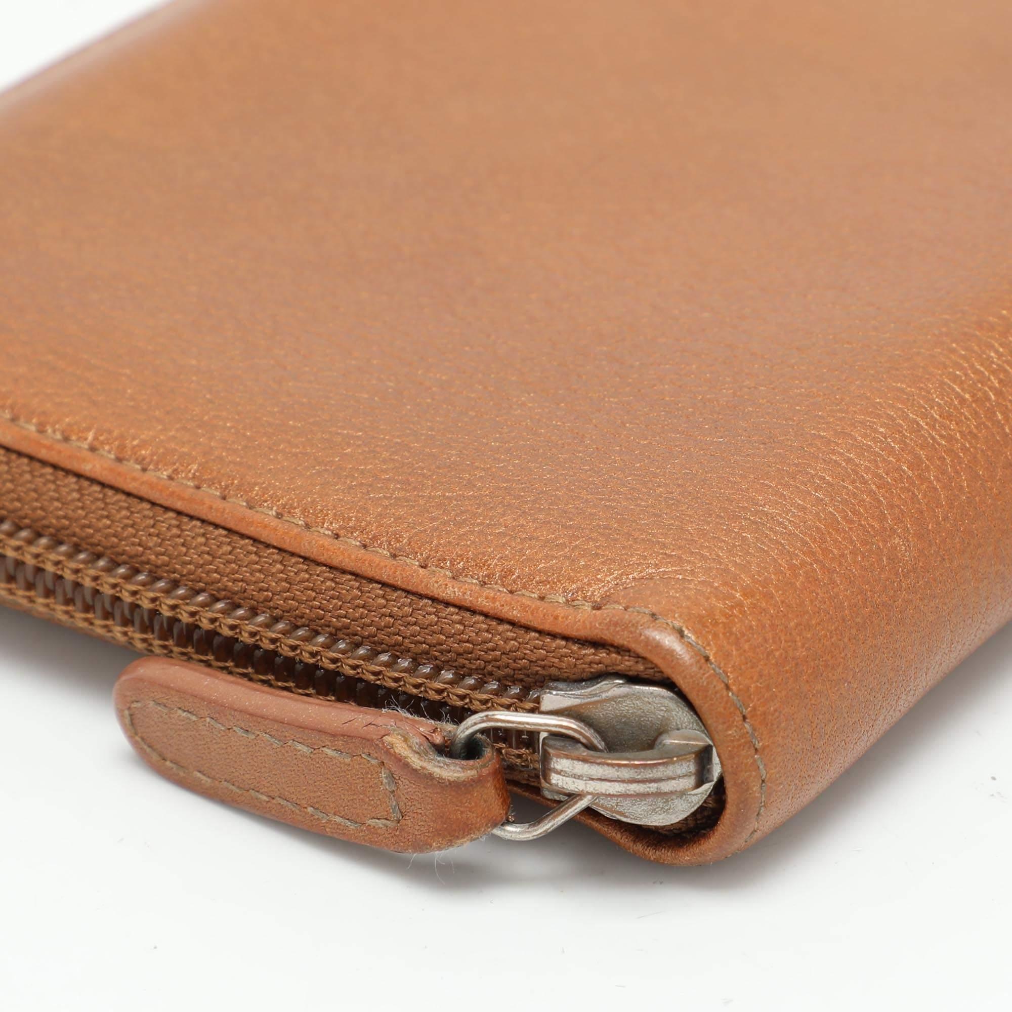 Chanel Brown Leather Camellia Zip Around Wallet For Sale 5