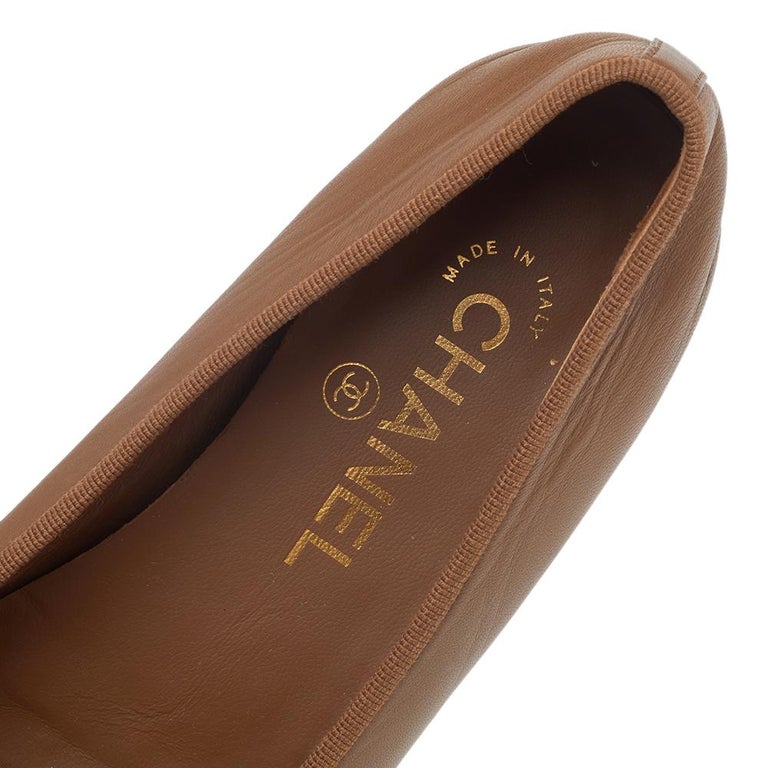 Chanel Brown Leather CC Cap Toe Ballet Flats Size 36 at 1stDibs