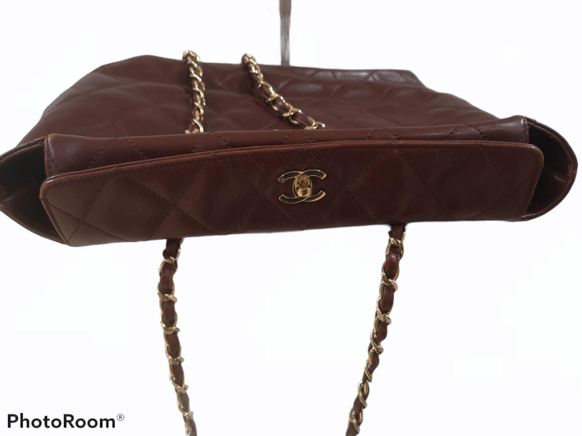 Chanel brown leather gold hardware shoulder bag 2