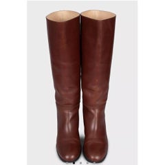 Chanel Brown Leather Mid Heel Boots EU 40 Classic Design 5cm Heel