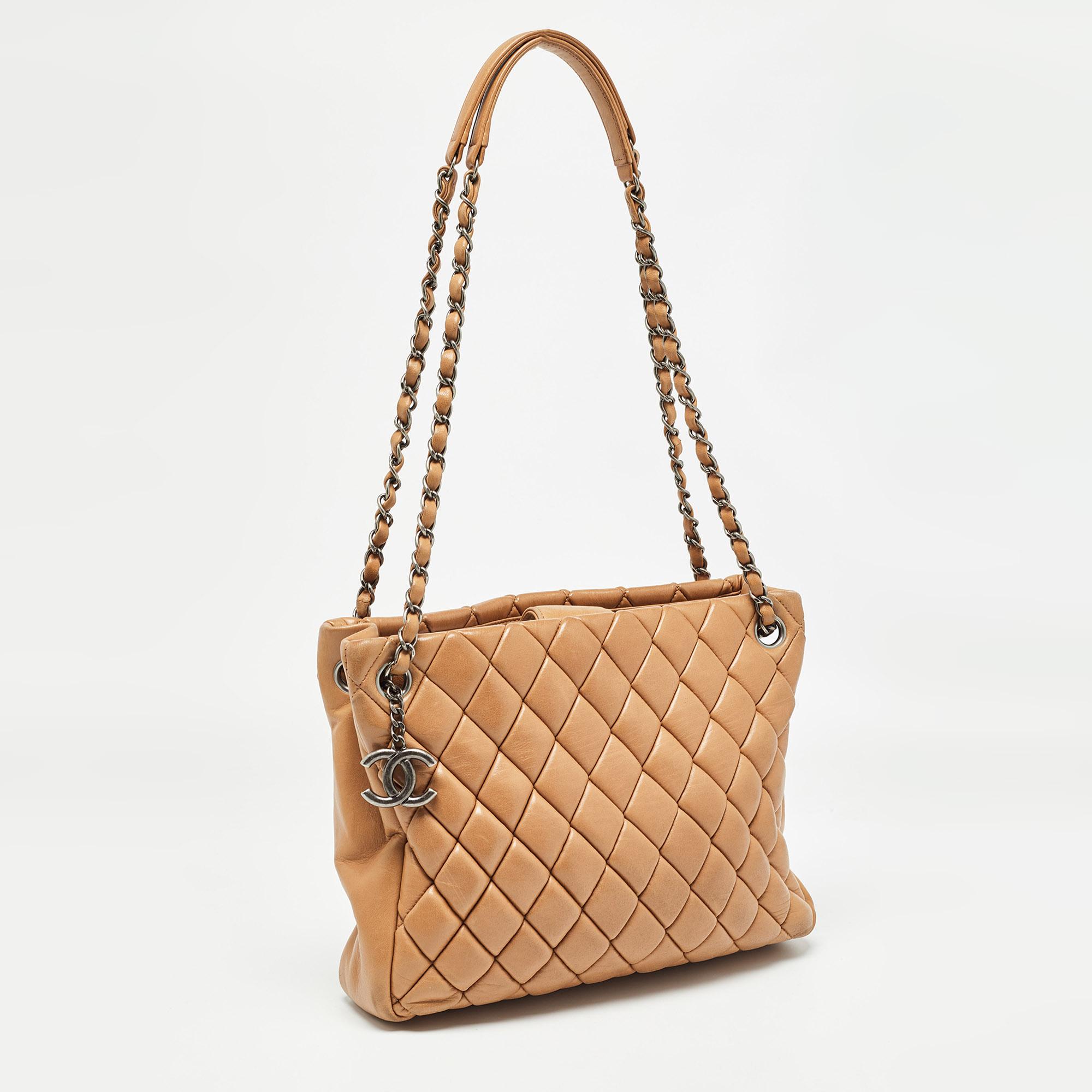 Chanel Brown Leather New Bubble Medium North-South Tote In Excellent Condition In Dubai, Al Qouz 2