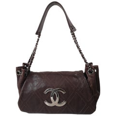 Vintage Chanel brown leather shoulder bag