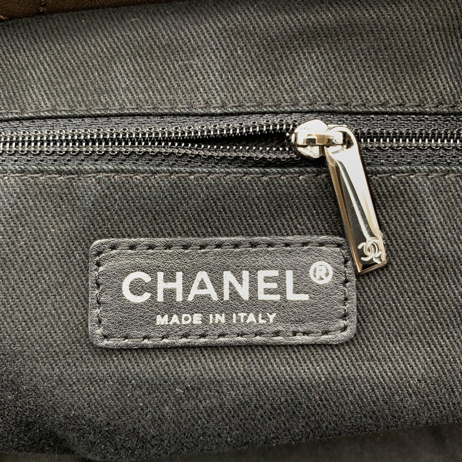 Chanel Brown Leder Sticth Mademoiselle 8 Knots Tote Bag im Angebot 4