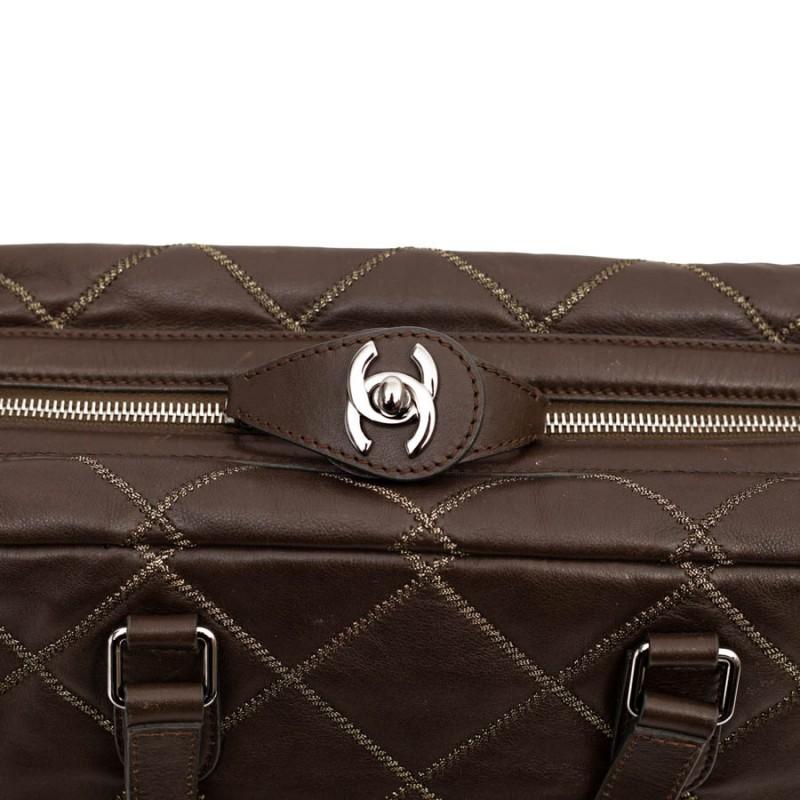 CHANEL Brown Leather Tote Bag For Sale 8