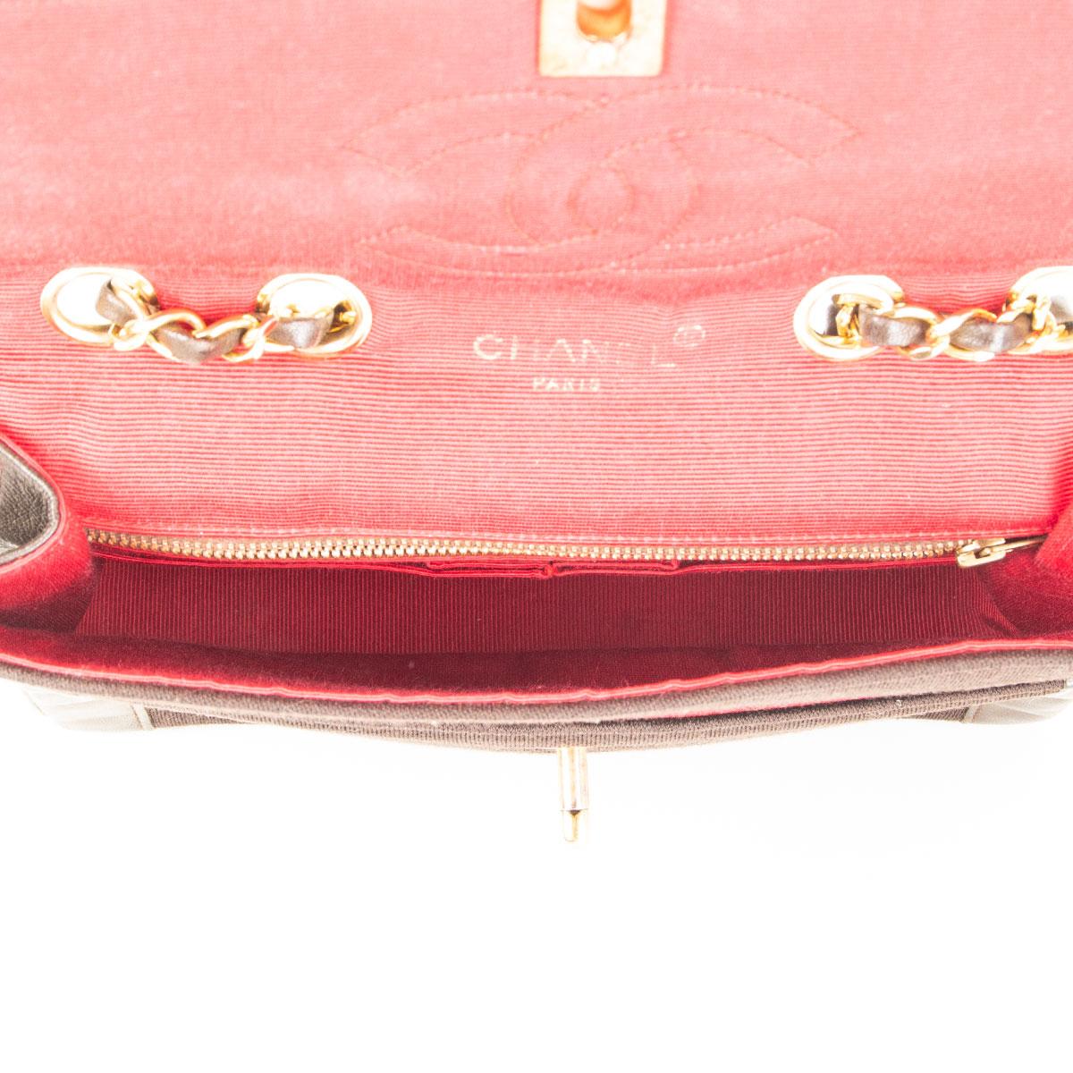 CHANEL marrone Borsa a tracolla in lana con bordo in pelle 1