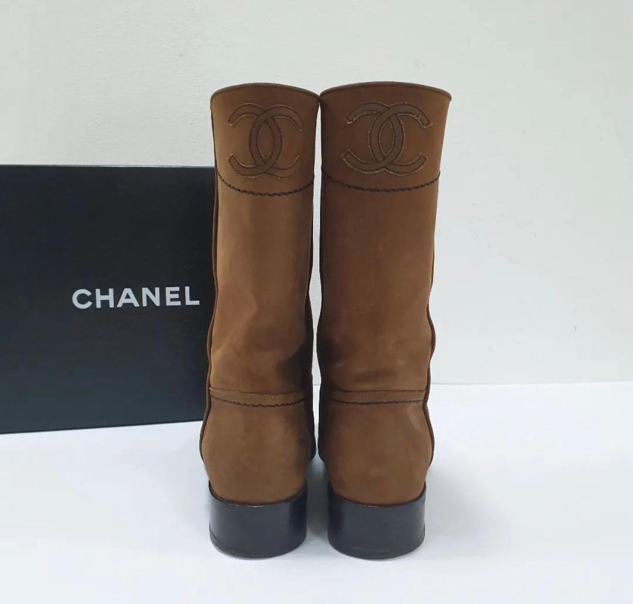 Women's Chanel Brown Nubuck Leather CC Cowboy Flat Boots 
