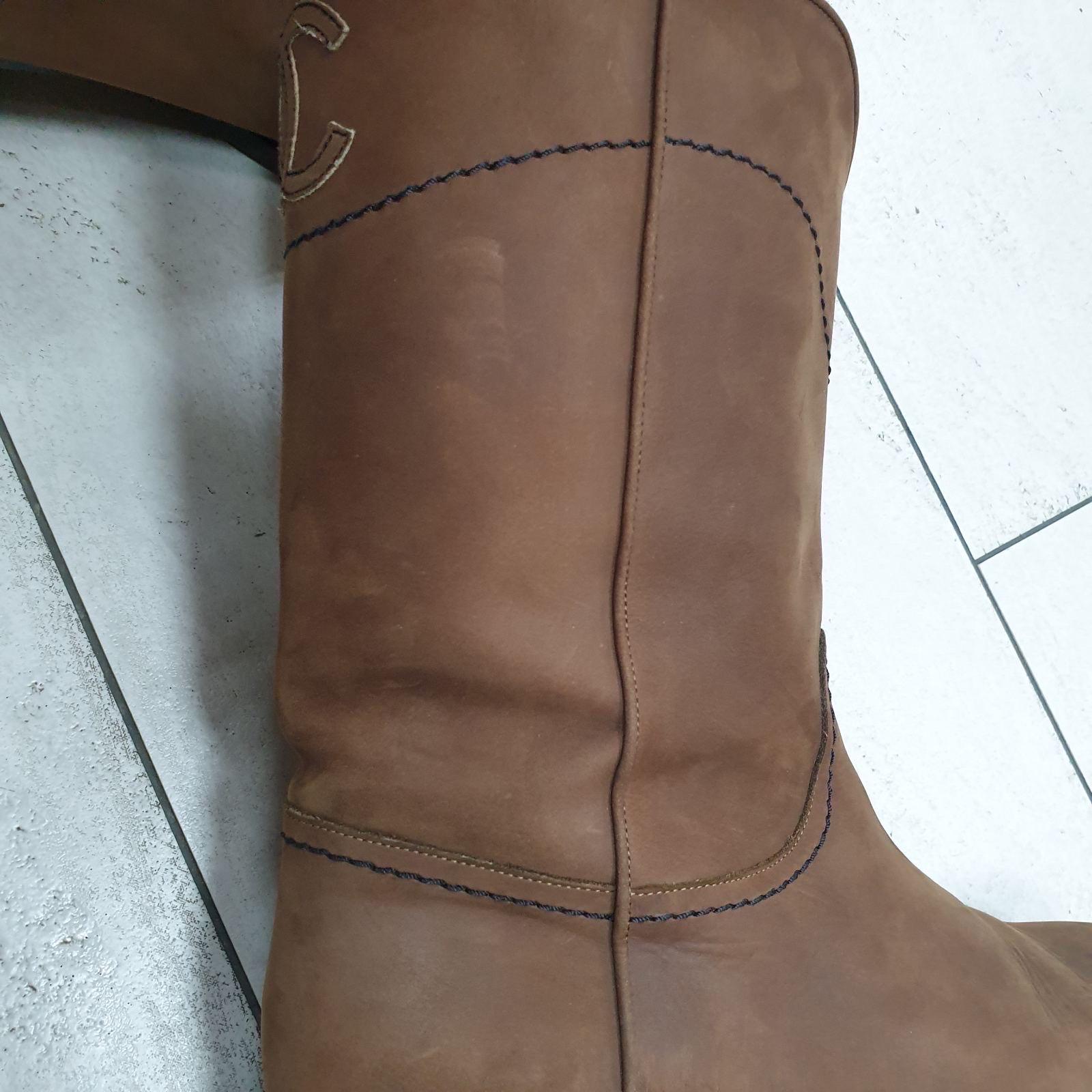 Chanel Brown Nubuck Leather CC Cowboy Flat Boots  3