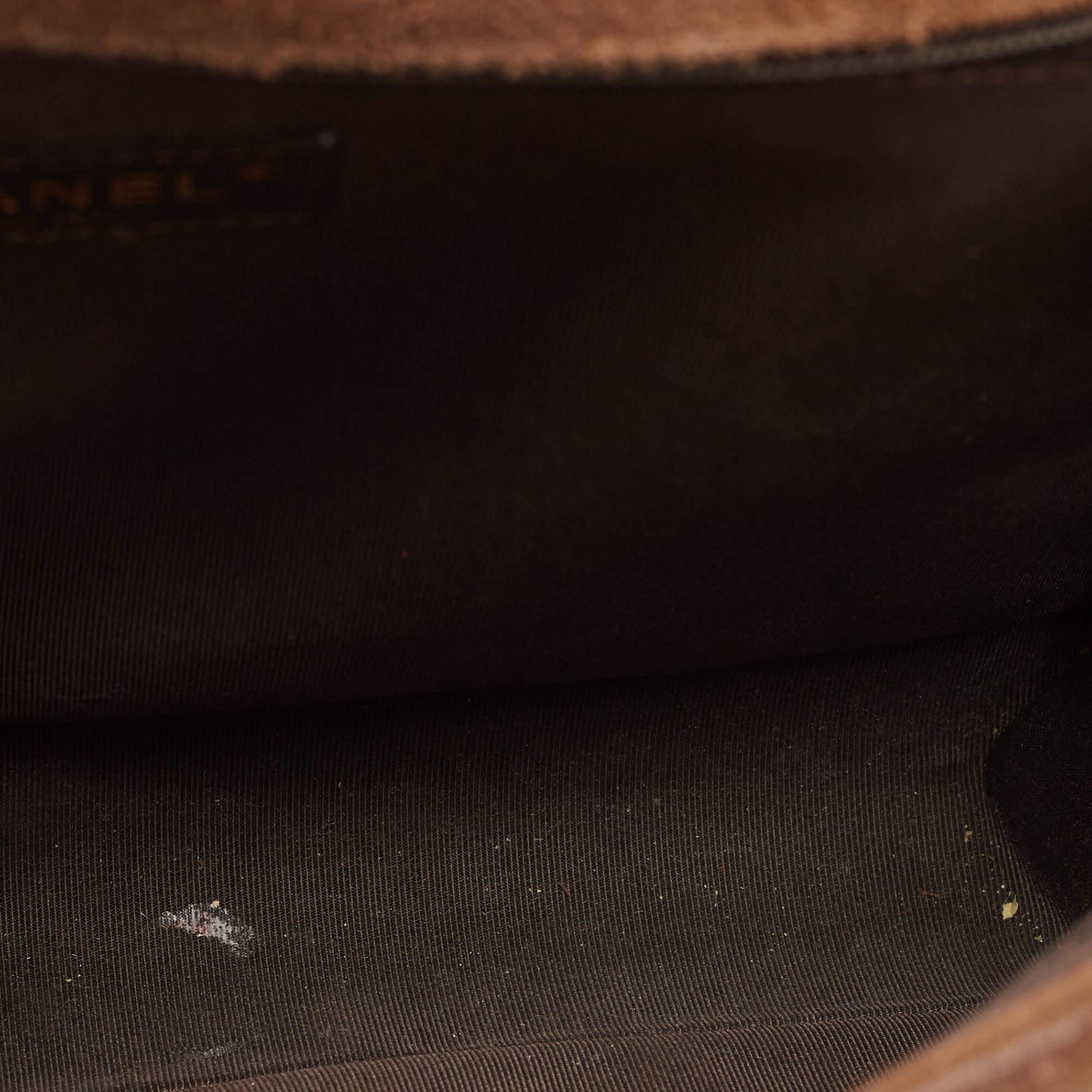 Chanel Brown/Olive Green Quilted Leather Large Paris-Edinburgh Boy Bag en vente 5