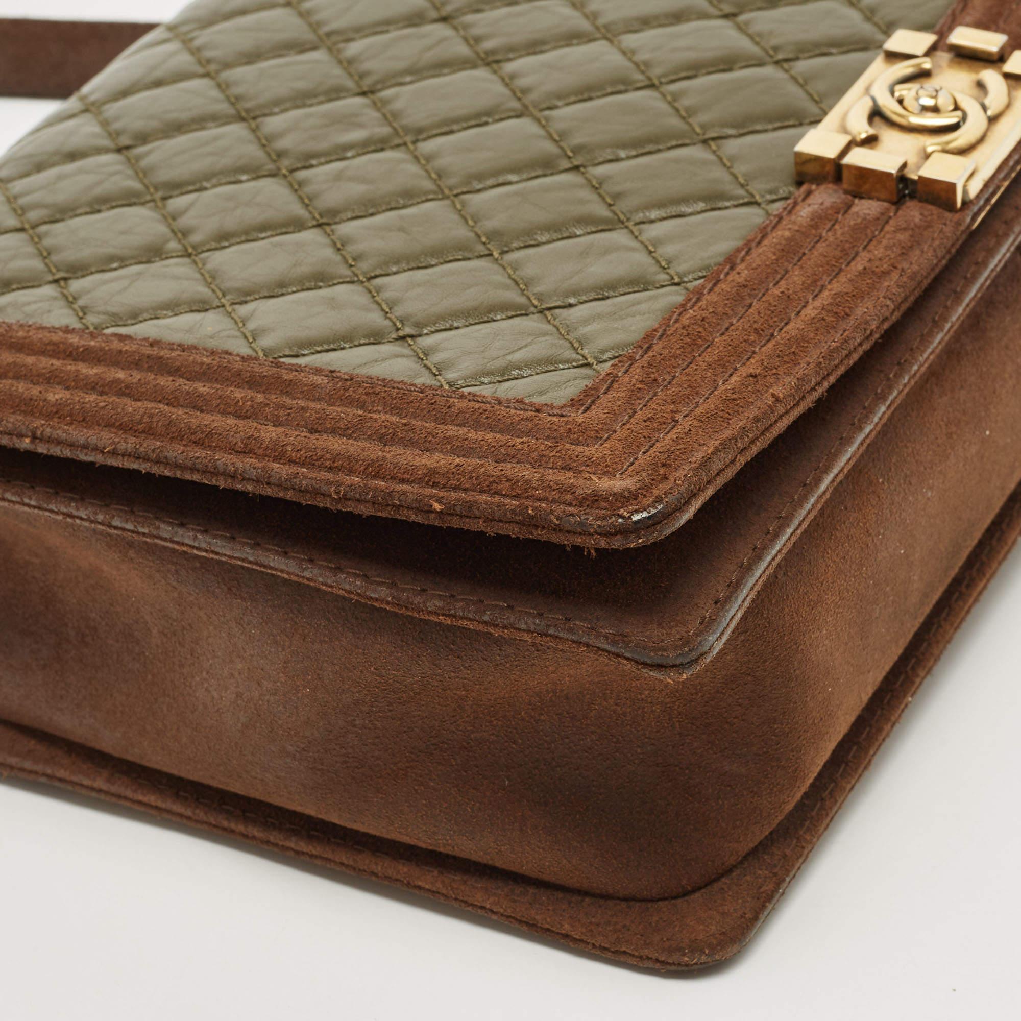 Chanel Brown/Olive Green Quilted Leather Large Paris-Edinburgh Boy Bag For Sale 6