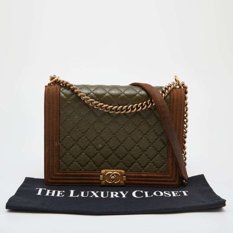 Chanel Black Paris-Edinburgh Flap Shoulder Bag Chanel | The Luxury Closet