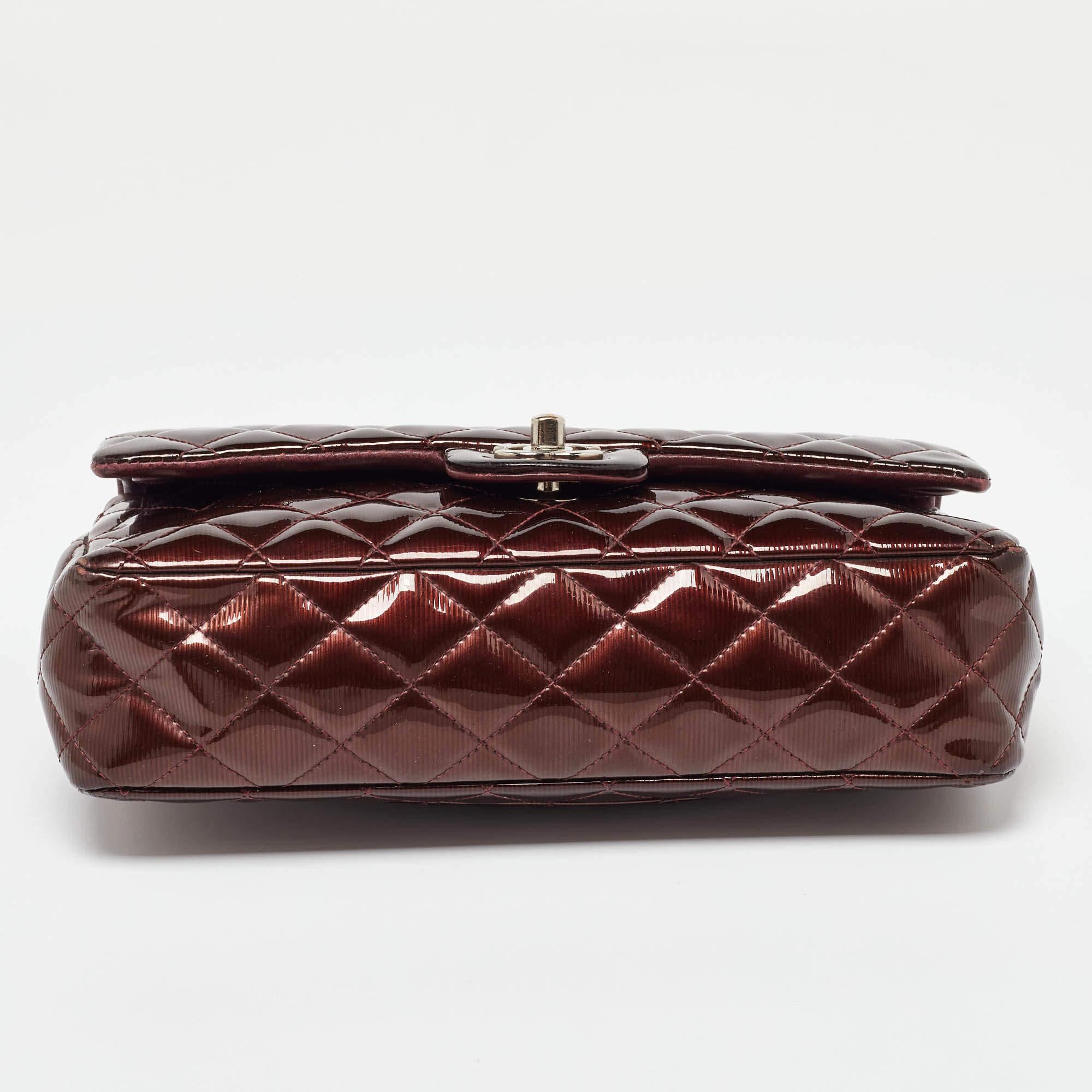 Chanel Brown Patent Leather Medium Classic Double Flap Bag For Sale 4