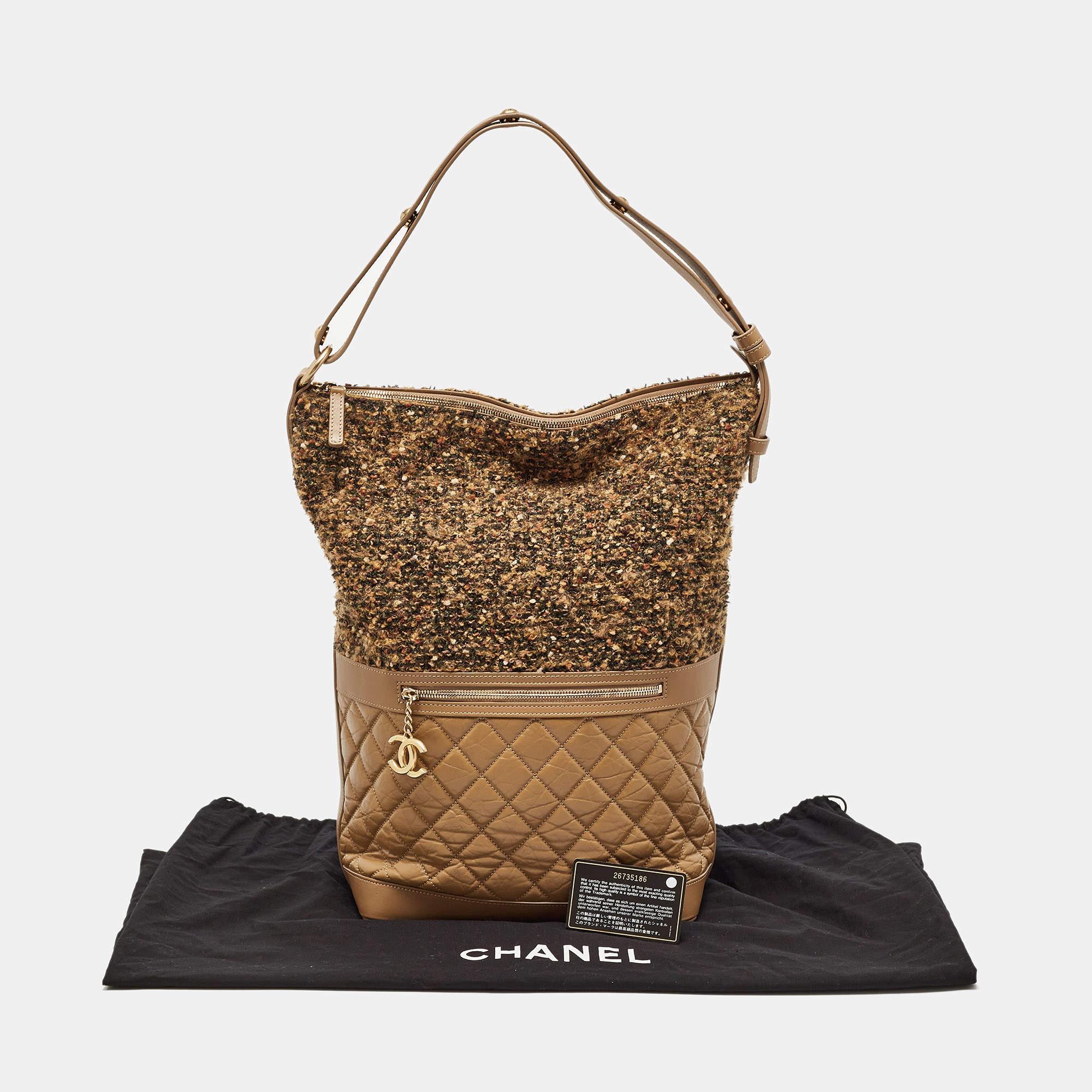 Chanel Brown Quilted Aged Leather and Tweed Large Casual Hobo 9