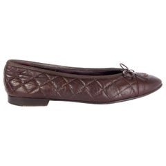 CHANEL brown quilted leather Ballet Flats Shoes 39