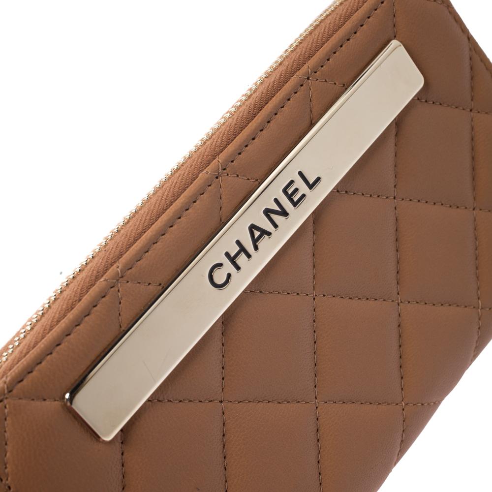 Women's Chanel Brown Quilted Leather Trendy Zip Around Wallet