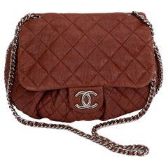 Chanel Brown Gesteppt Medium Kette um