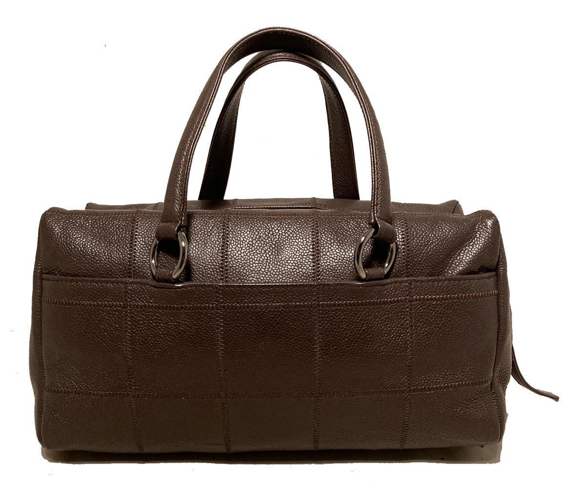 Nero Chanel Borsa Bowler marrone a punto quadro