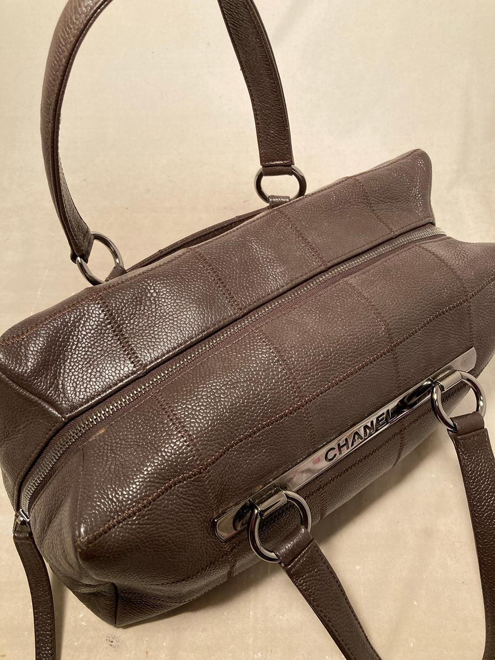 Chanel Borsa Bowler marrone a punto quadro 1