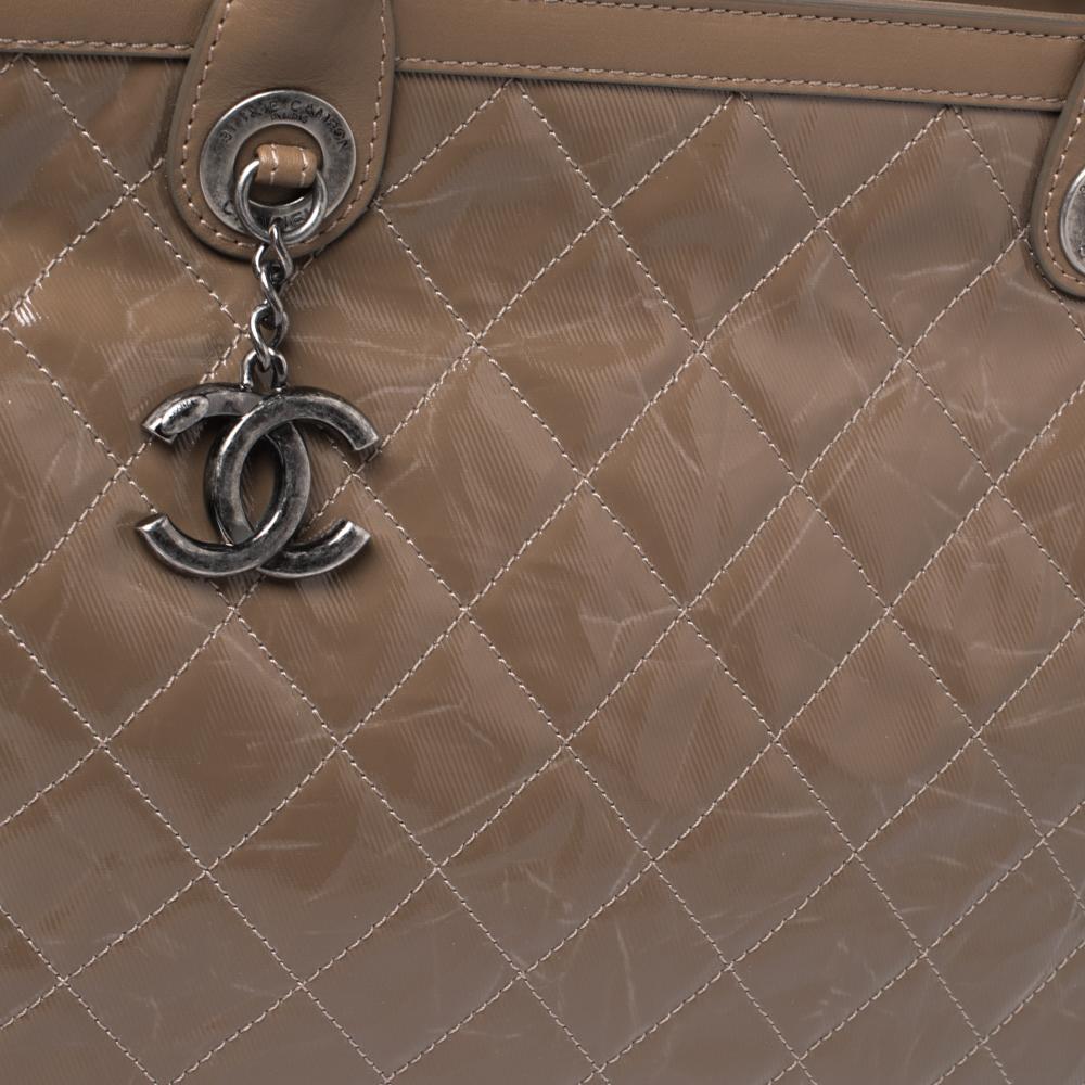 Chanel Brown Striated Quilted Coated Canvas and Leather Rue Cambon Tote 8