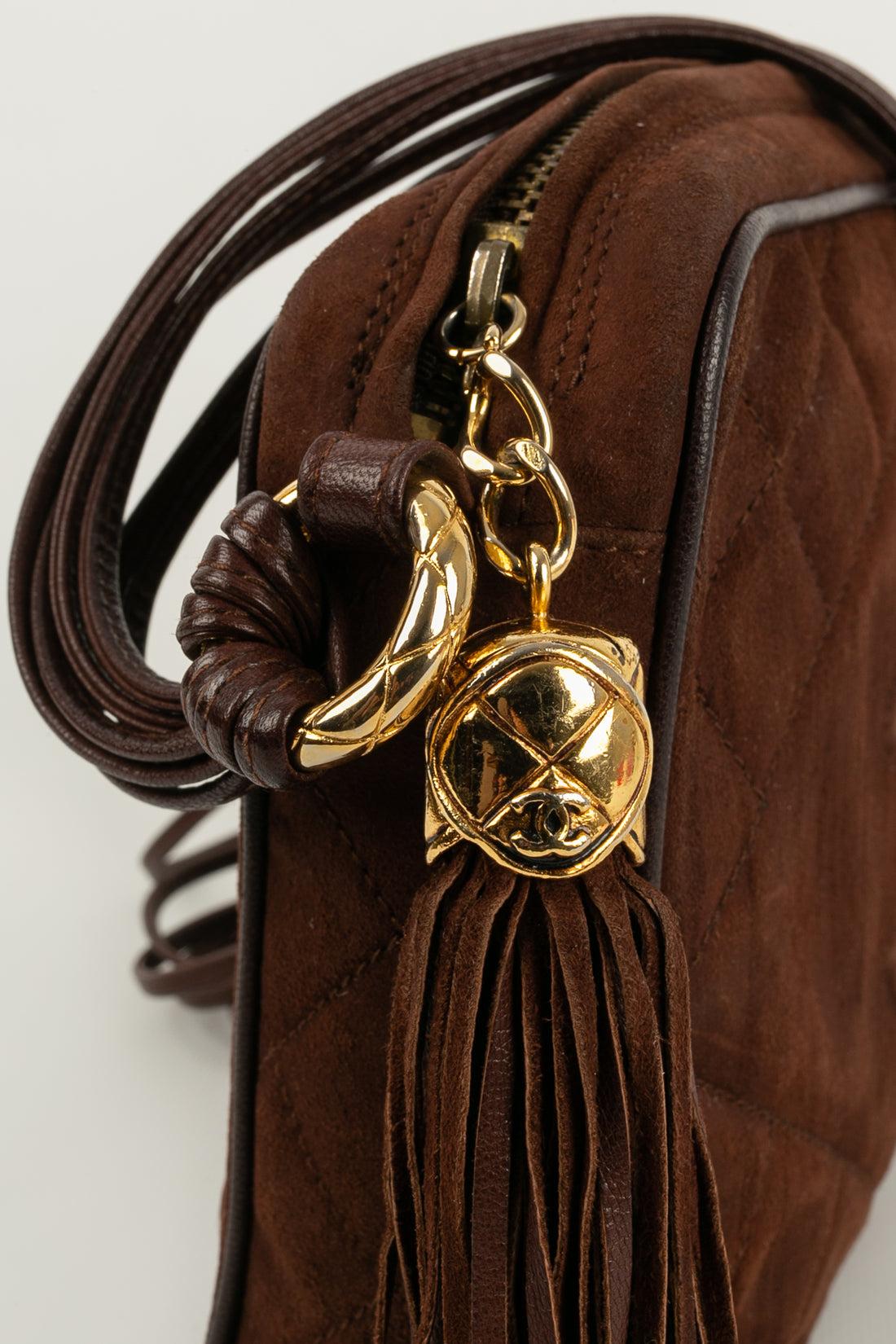 Chanel Brown Suede Bag In Good Condition In SAINT-OUEN-SUR-SEINE, FR