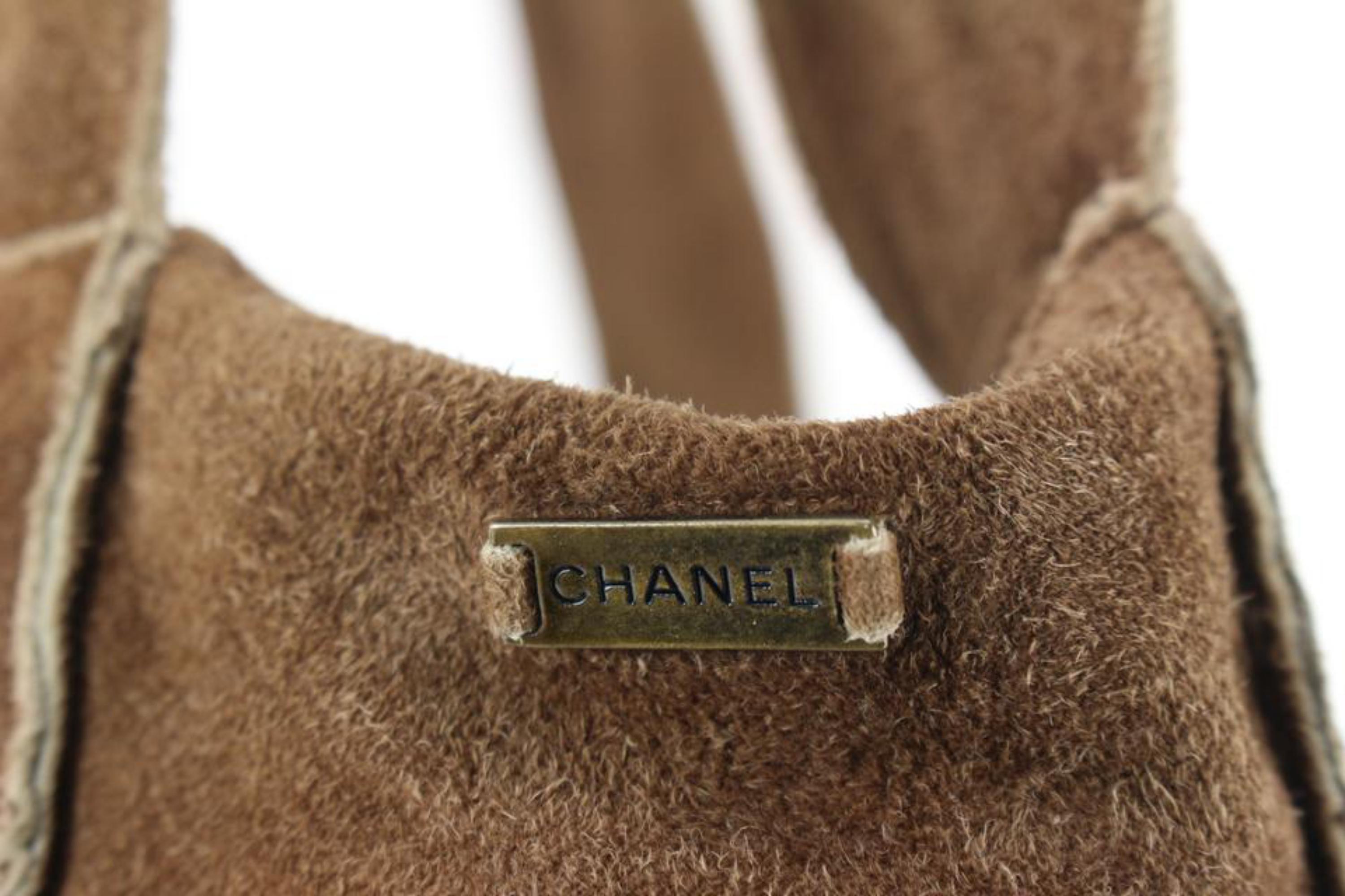 Chanel Brown Suede Patchwork Shopper Tote Bag 50ca715s In Good Condition For Sale In Dix hills, NY
