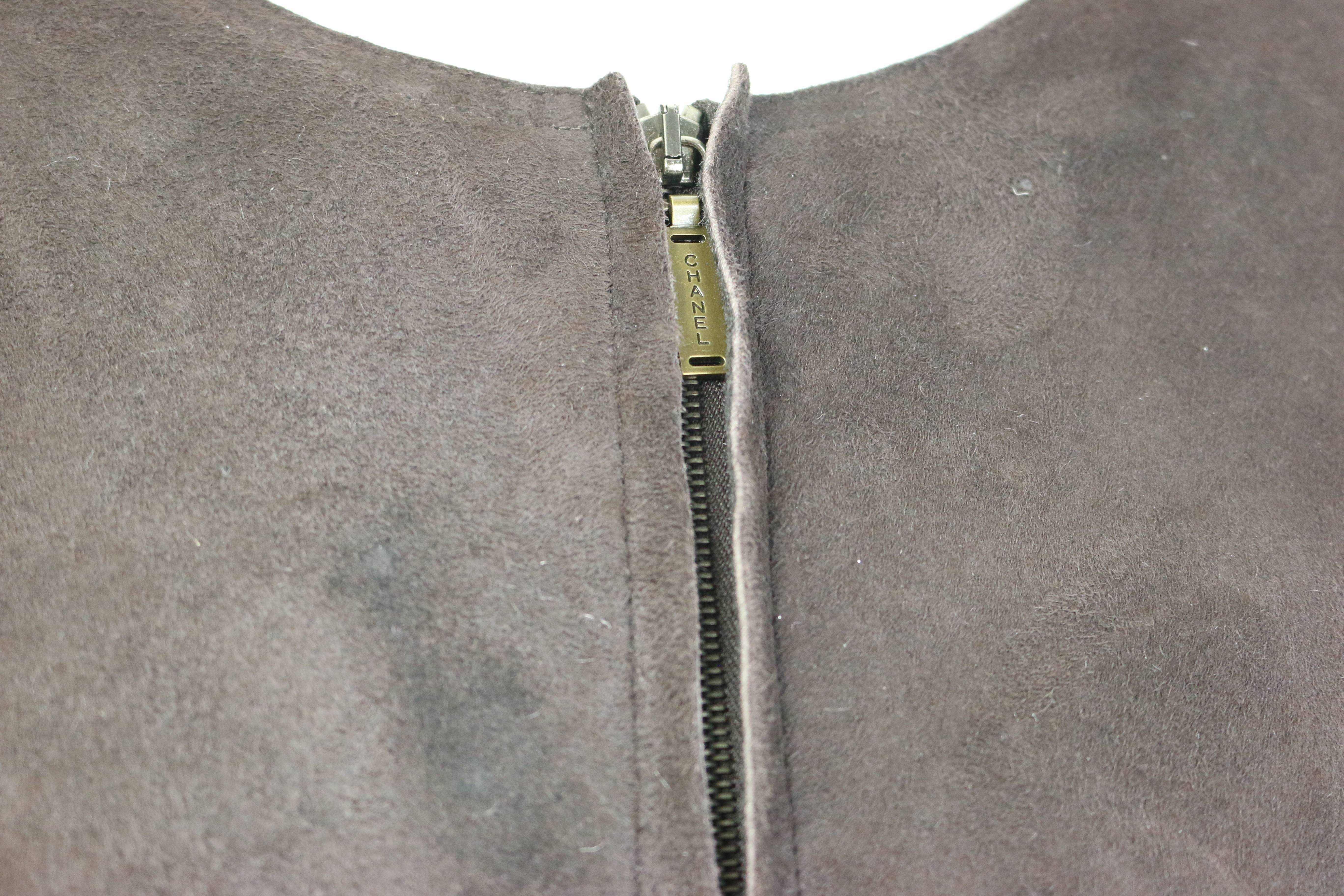 Chaqueta Chanel de ante marrón con forro de piel de oveja Negro en venta