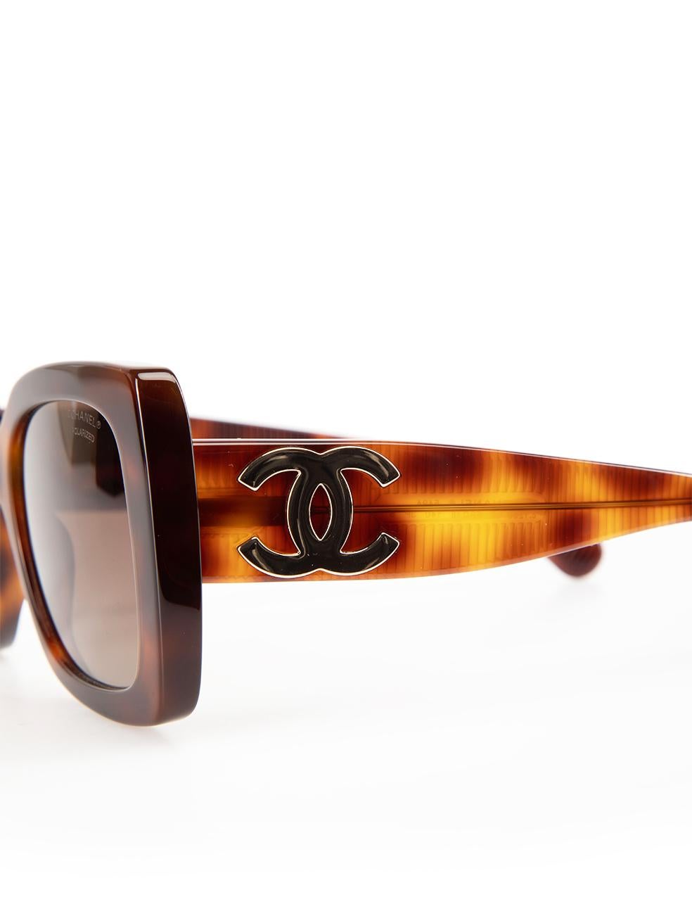 Chanel Brown Tortoiseshell Square CC Logo Sunglasses For Sale 2