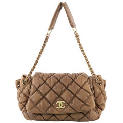 Chanel Bubble Sac à rabat accordéon en cuir d'agneau matelassé Moyen