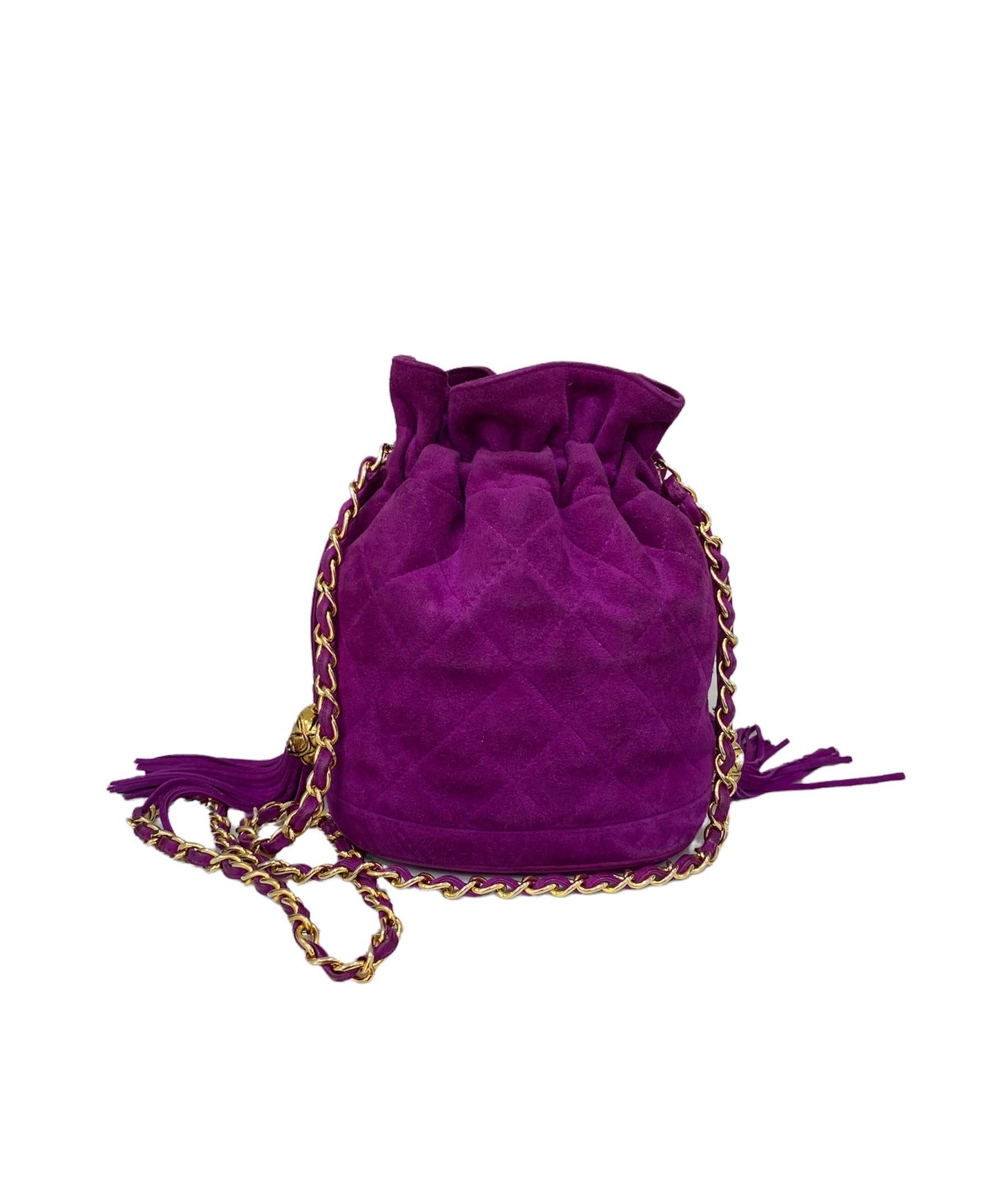 Chanel Bucket Violet Vintage  In Good Condition In Torre Del Greco, IT