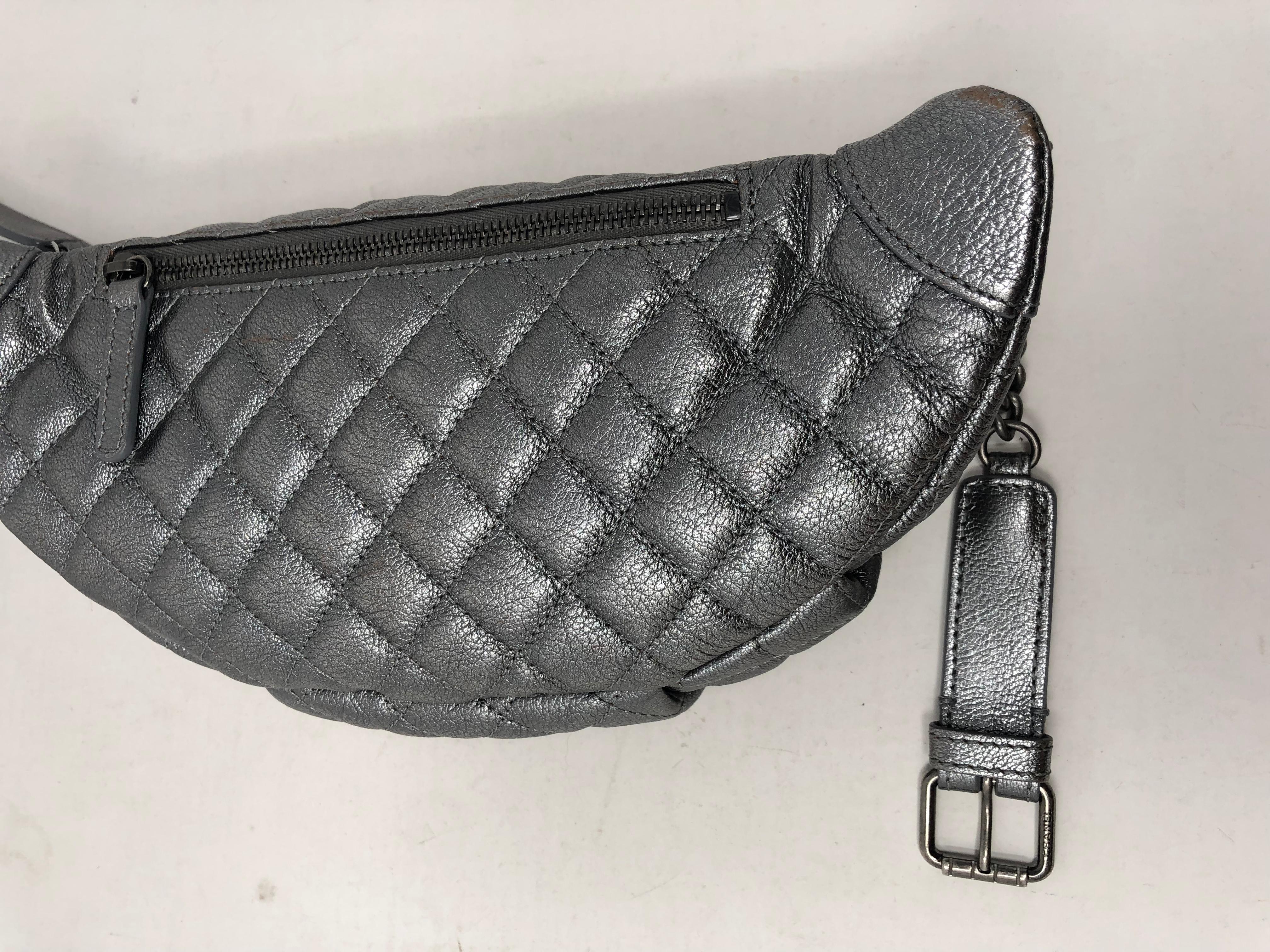 chanel.bumbag
