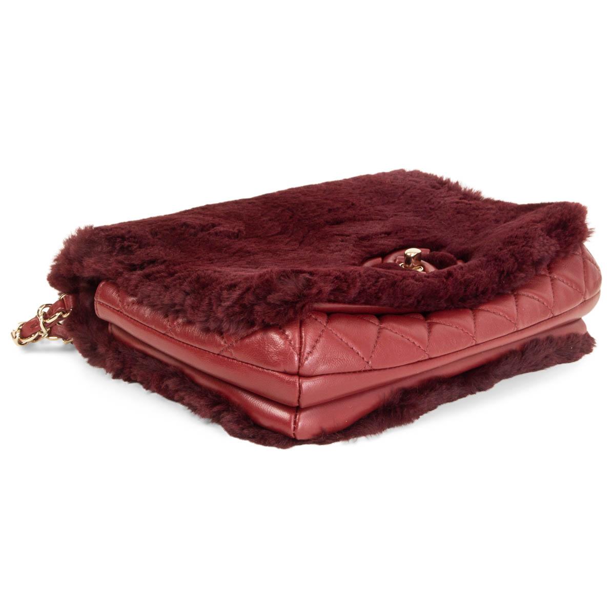 Women's CHANEL burgundy 2017 METIERS D'ART RABBIT FUR TOP HANDLE Bag