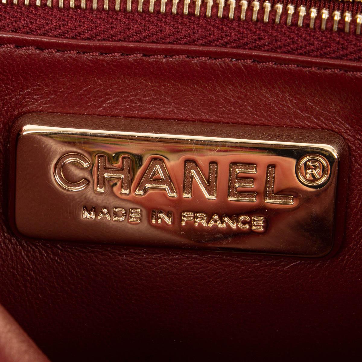 CHANEL burgundy 2017 METIERS D'ART RABBIT FUR TOP HANDLE Bag 2