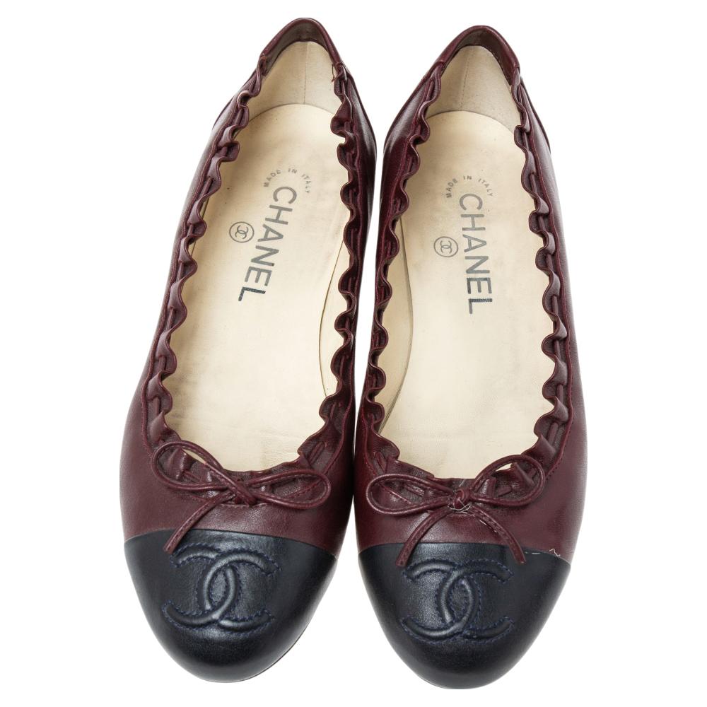 Chanel Burgundy/Black Leather CC Cap Toe Bow Ballet Flats Size 37 1