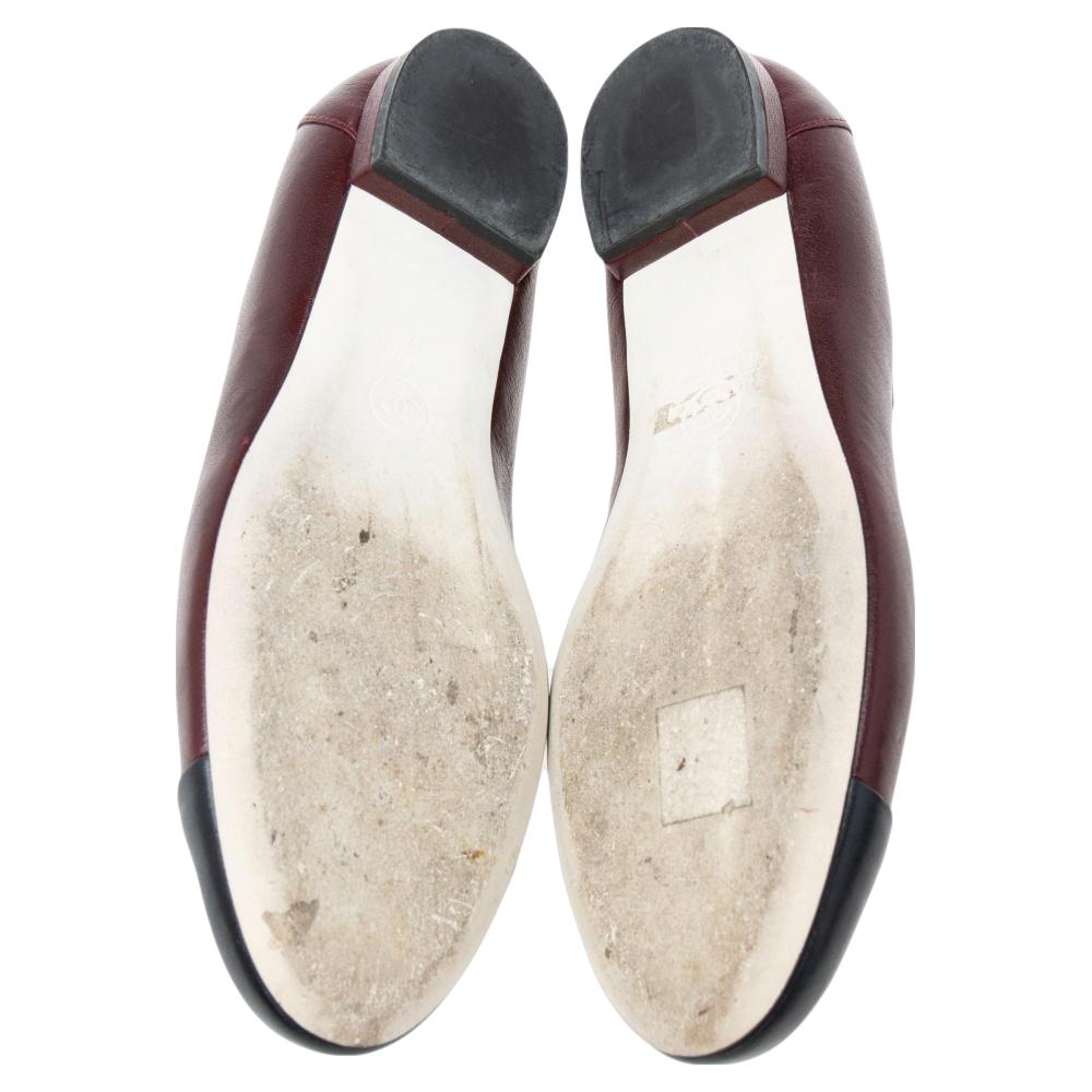 Chanel Burgundy/Black Leather CC Cap Toe Bow Ballet Flats Size 37 3
