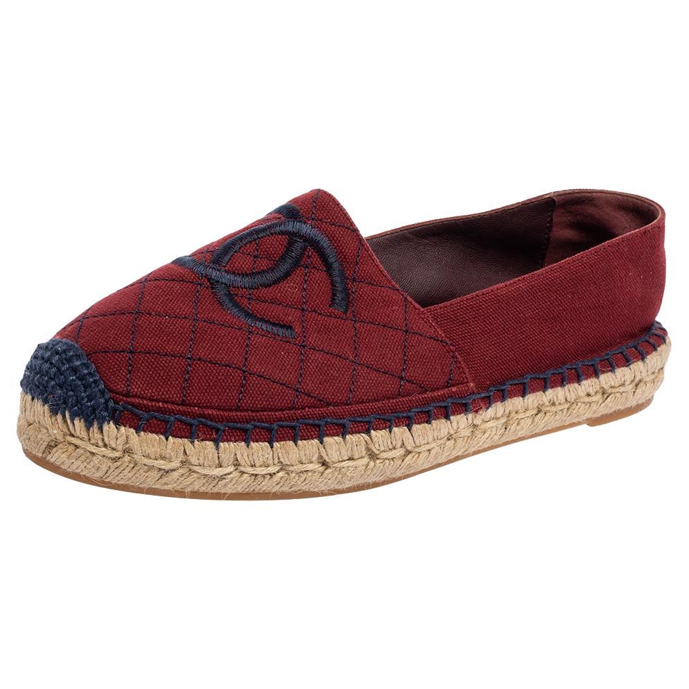 Chanel Burgundy Canvas CC Espadrille Flats Size 38