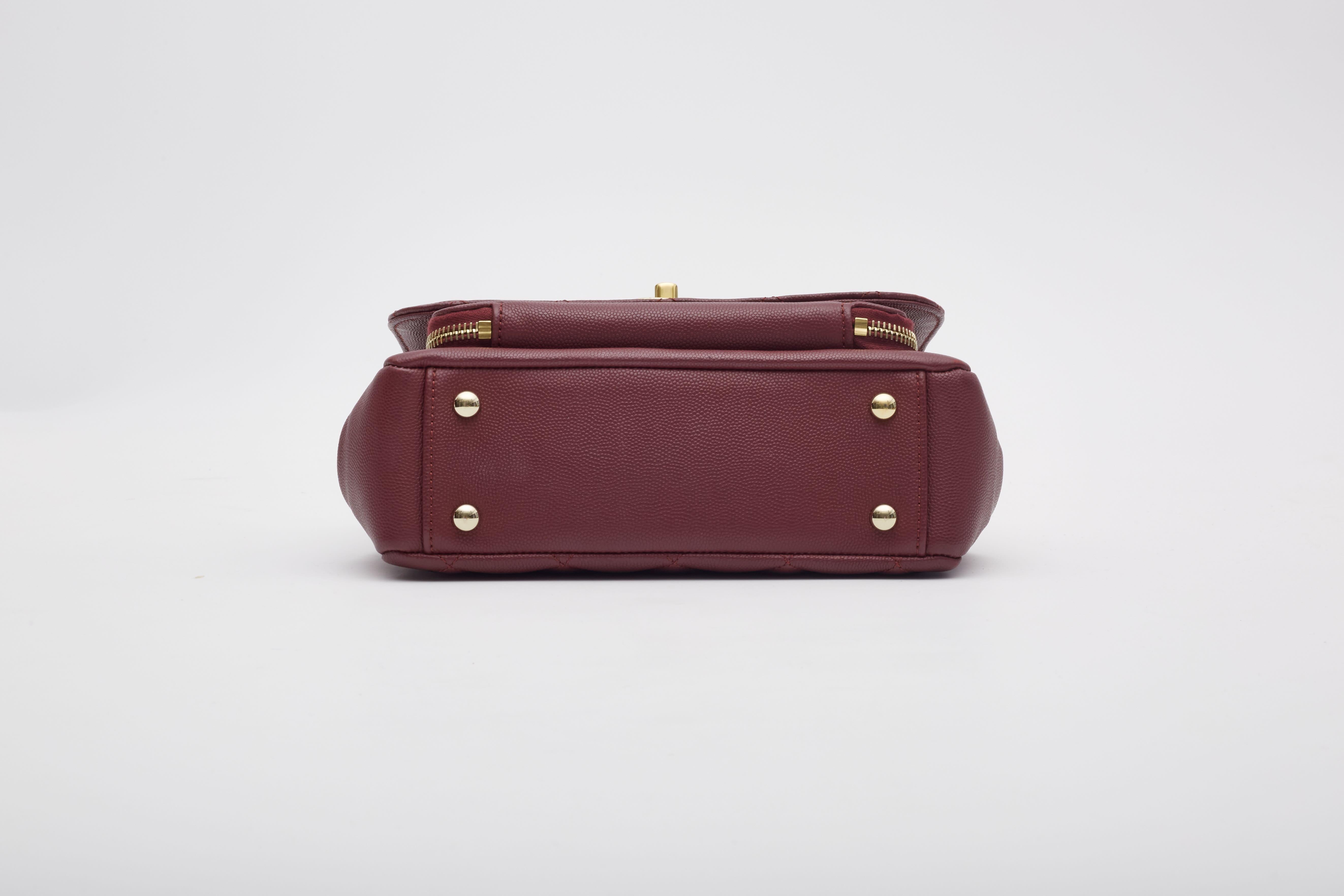 Women's Chanel Burgundy Caviar Quilted Business Affinity Flap Bag Medium For Sale