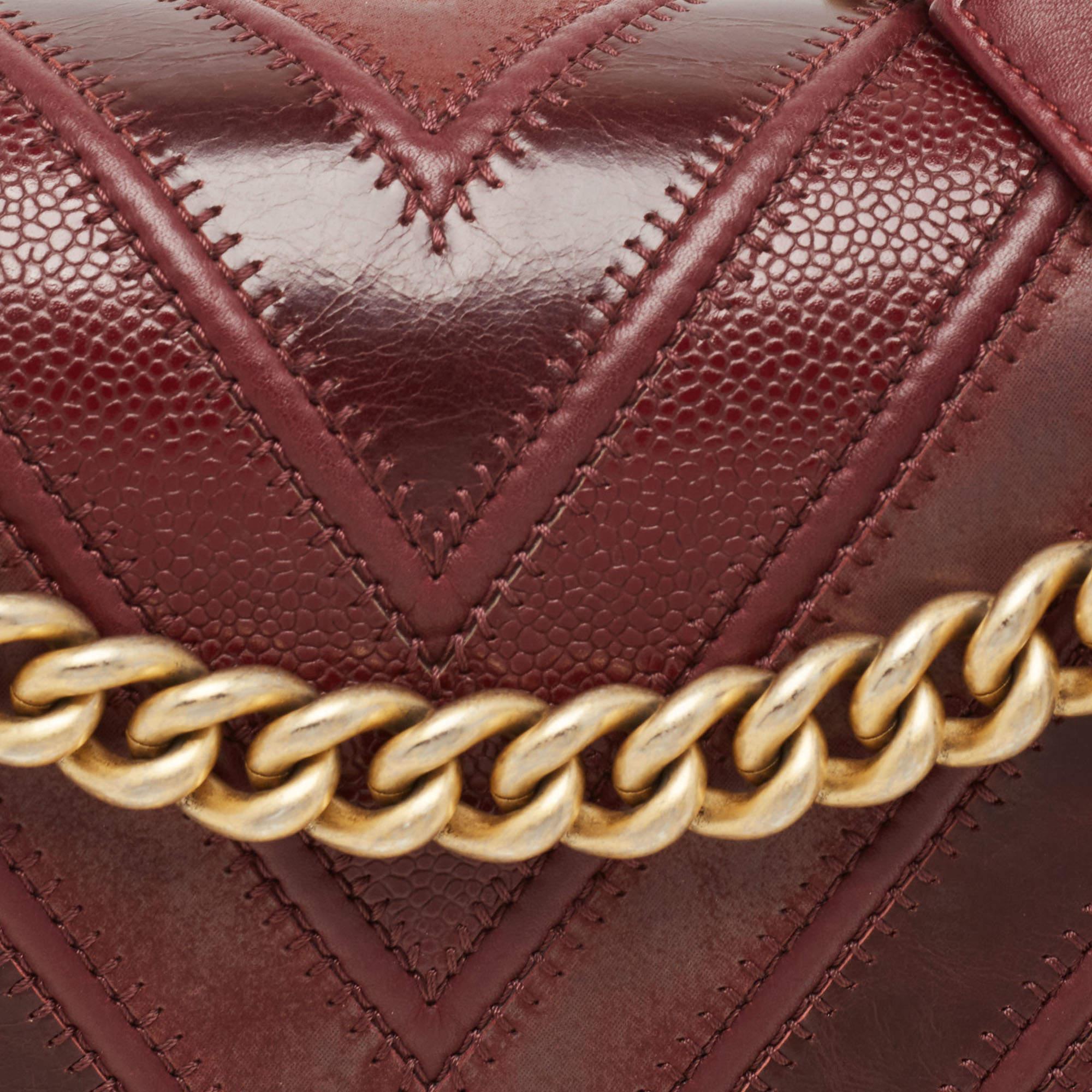 Chanel Burgund Chevron Kaviar Leder und Leder Neu Medium Boy Bag 9