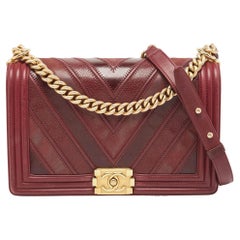Chanel Burgund Chevron Kaviar Leder und Leder Neu Medium Boy Bag