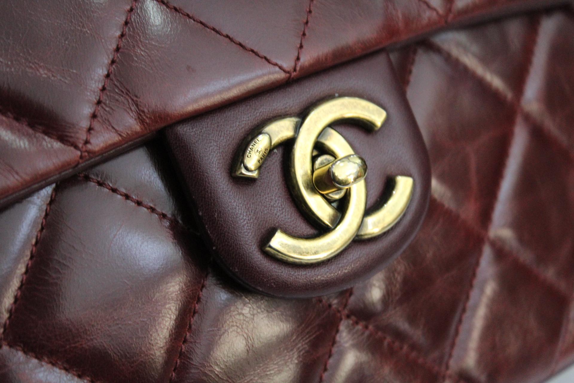 Women's Chanel Burgundy Leather Shoulder Gold Bar Bag 