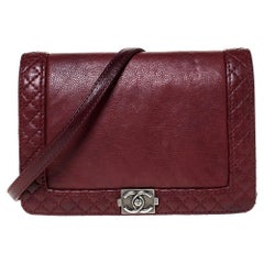 Chanel Burgundy Leder Kleine Reverso Boy Tasche