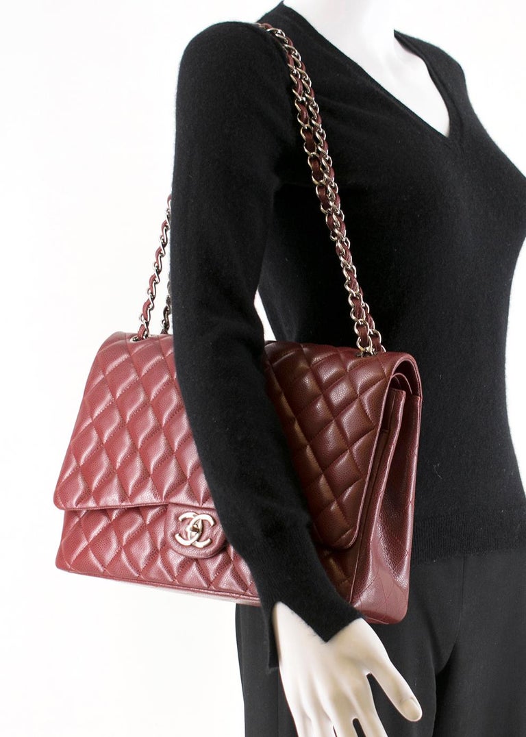 chanel burgundy classic flap