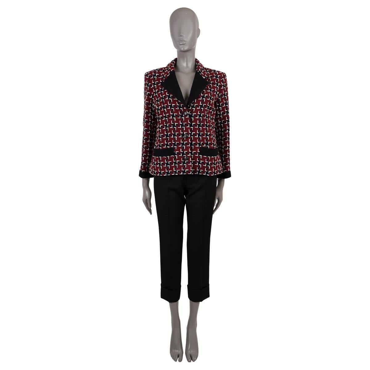CHANEL burgundy navy black wool 2015 15K HOUNDSTOOTH Tweed Jacket 40 M For Sale 1