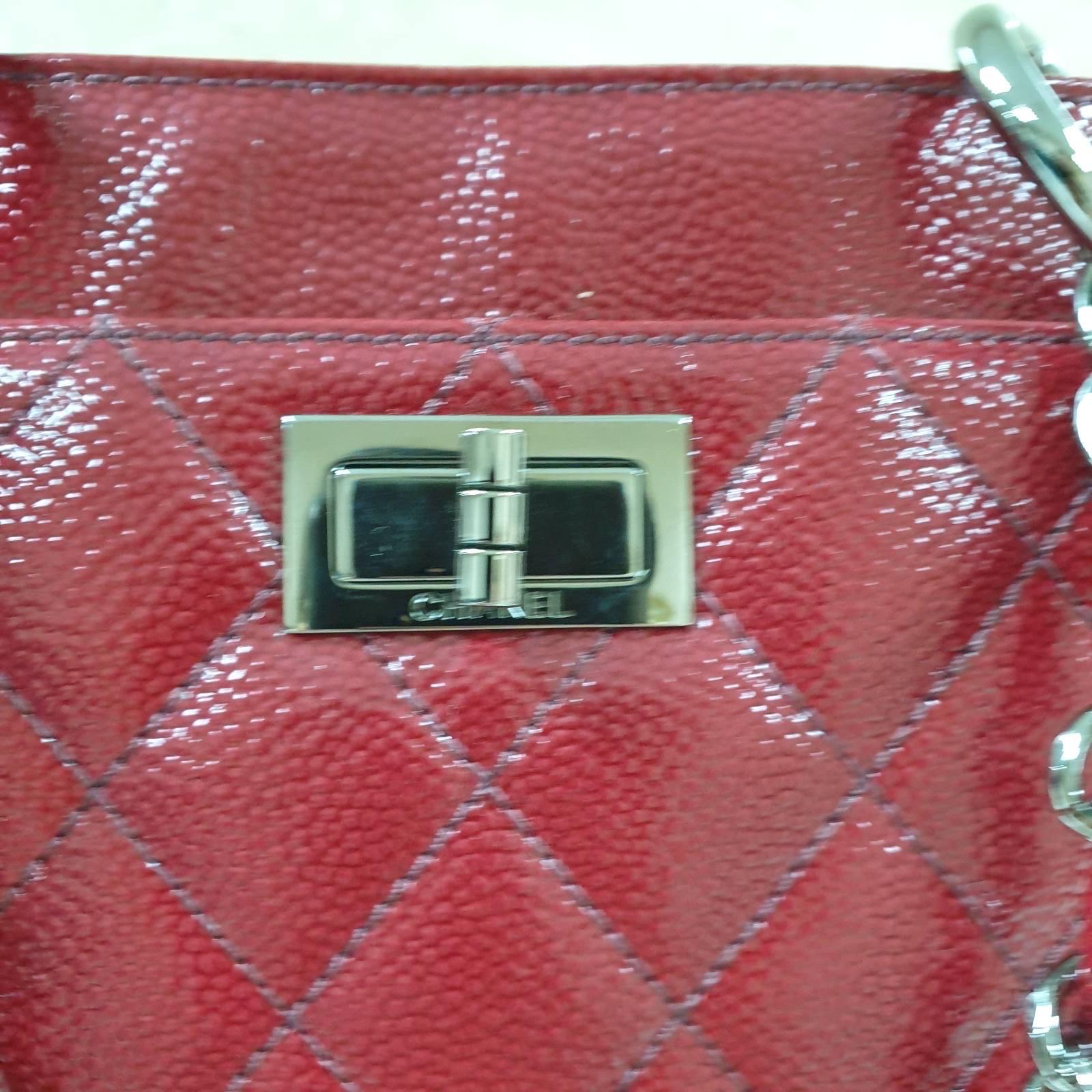Chanel Burgundy Ombré Quilted Patent Grained Leather 2.55 Reissue Bag 3