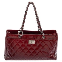Chanel Tote Burgundy - 25 For Sale on 1stDibs