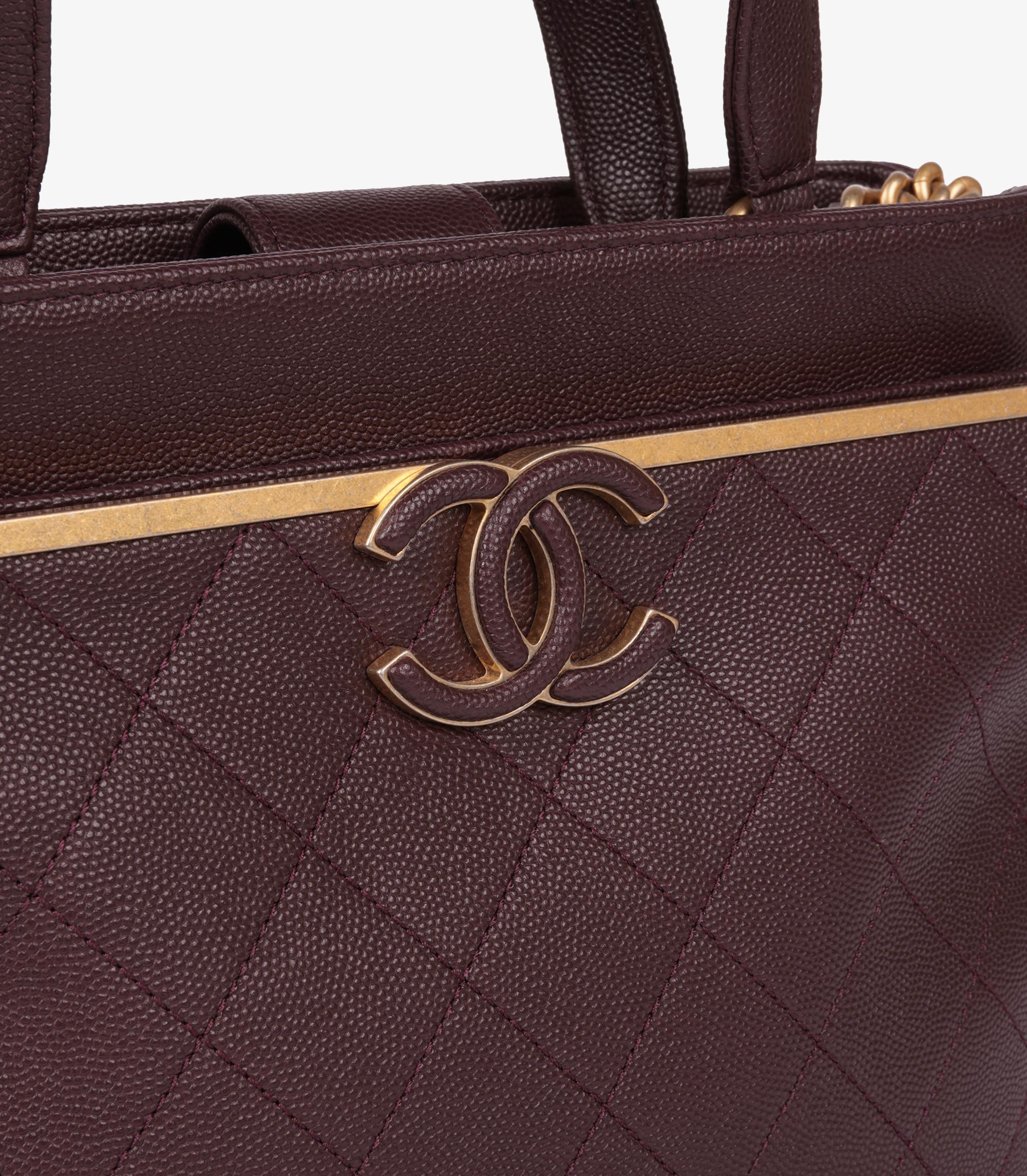 Women's Chanel Burgundy Quilted Caviar Leather Framed Business Affinity Shoulder Tote For Sale