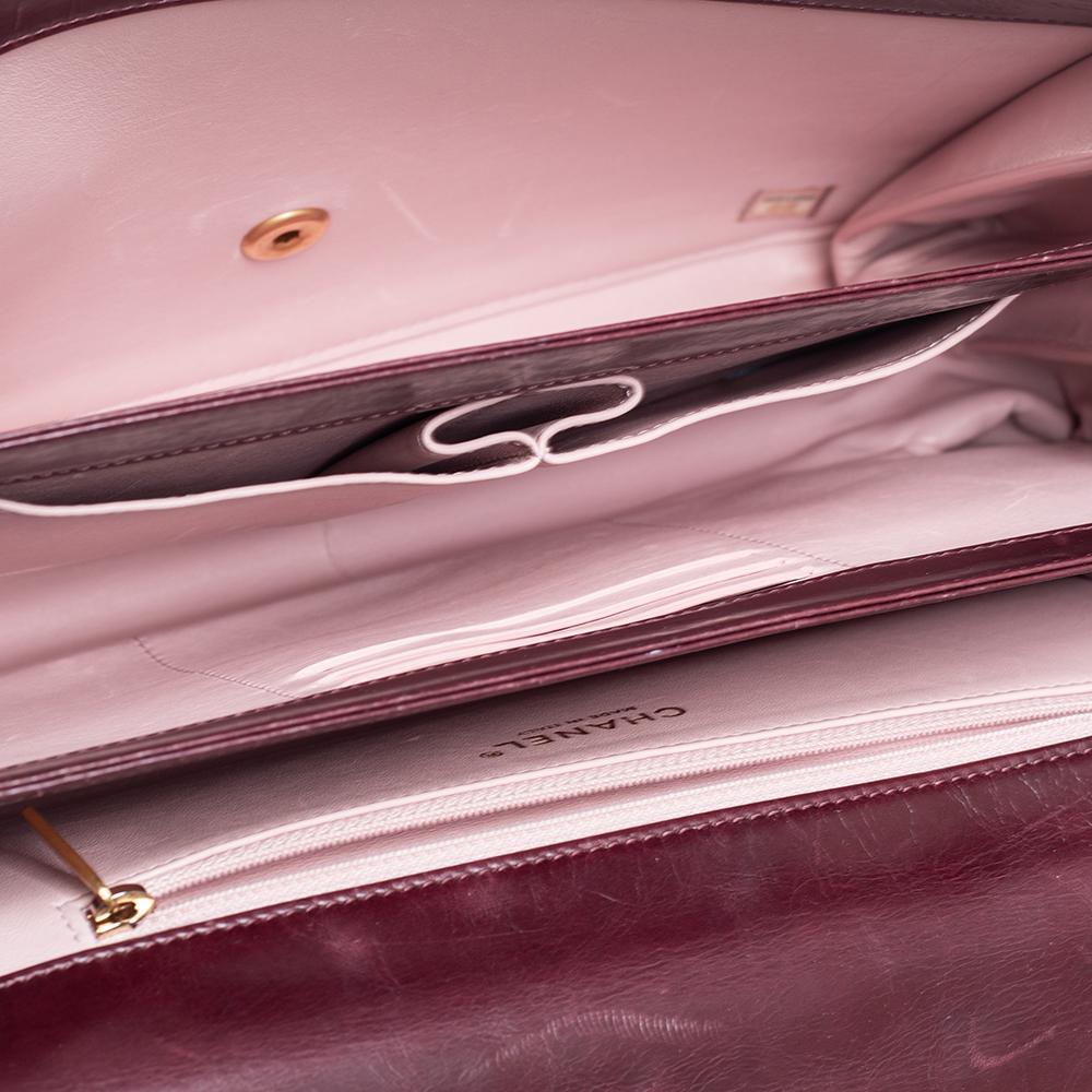 Chanel Burgund gesteppt glasiertes Leder gerade Linie Klappe Tasche 4