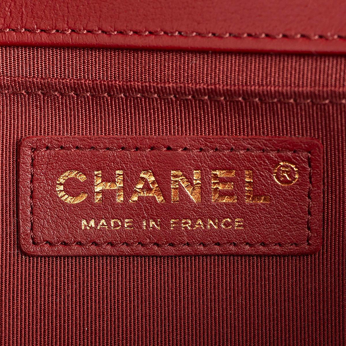 CHANEL burgundy quilted leather 2019 19A BOY MEDIUM Shoulder Bag For Sale 4