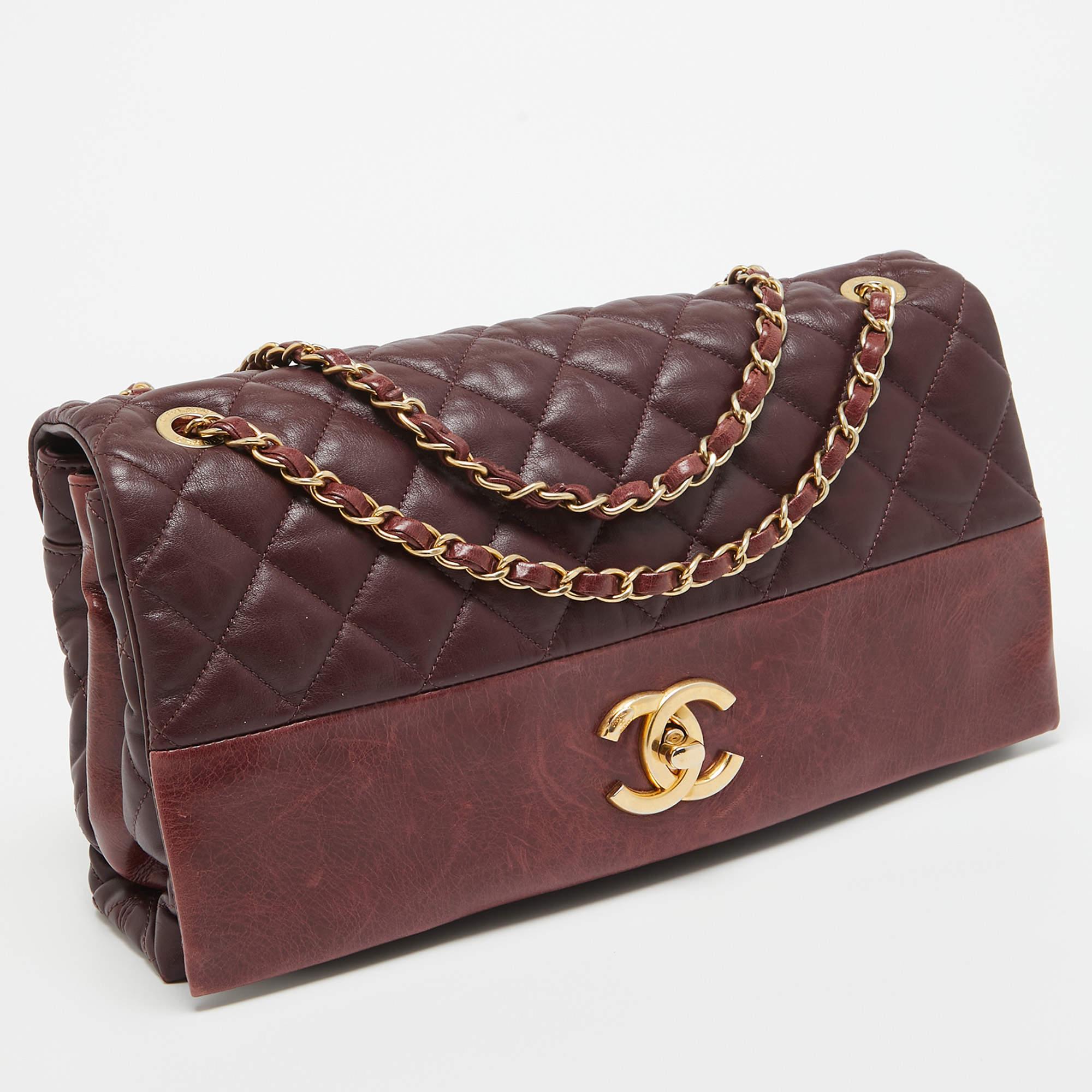 Chanel Burgundy Quilted Leather Soft Elegance Flap Bag In Good Condition For Sale In Dubai, Al Qouz 2