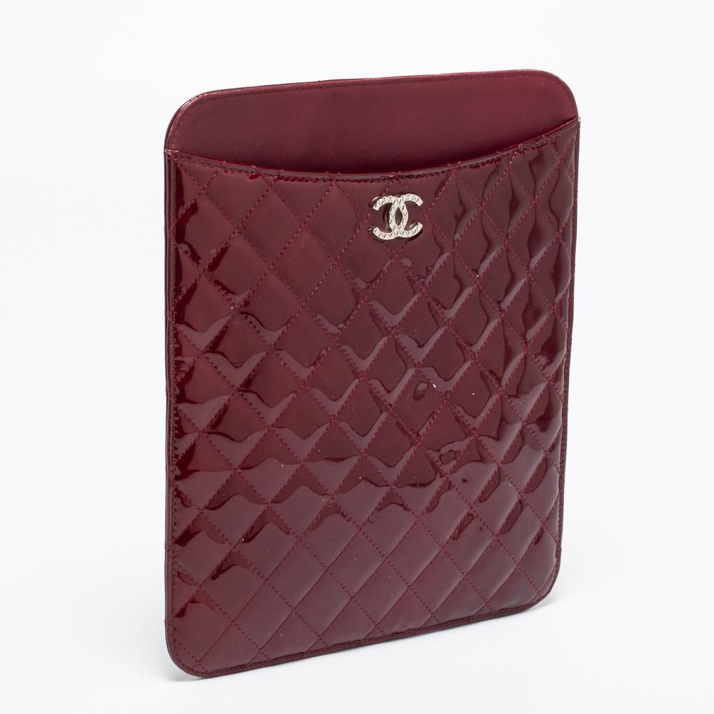 Chanel Burgundy Quilted Patent Leather Brilliant iPad Case 6